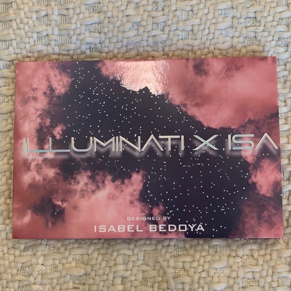Illuminati X ISA Glam Palette - Picture 5 of 5